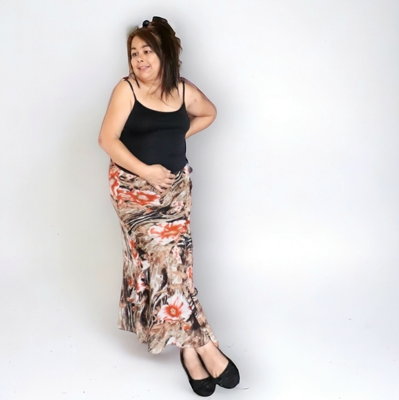 METFO WEAR WOMENS LARGE EARTH TONE MAXI SKIRT - Picture 4 of 8